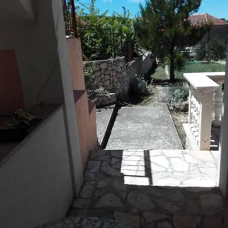 Emilio Apartman * Jadrtovac