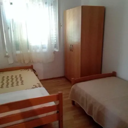 Emilio Apartman